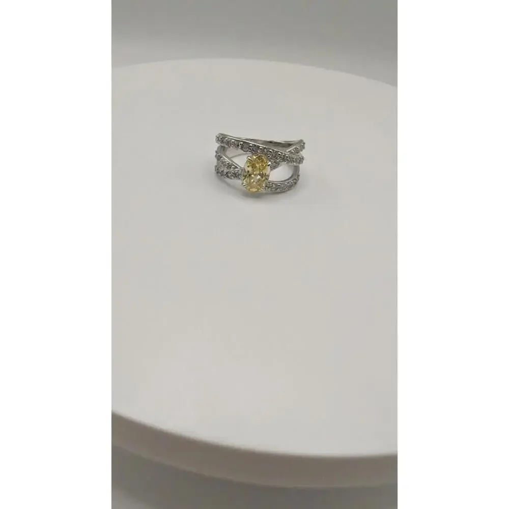 Elegant Silver Ring with Yellow Gemstone and Clear Crystals Size 7 - Picture 2 of 8